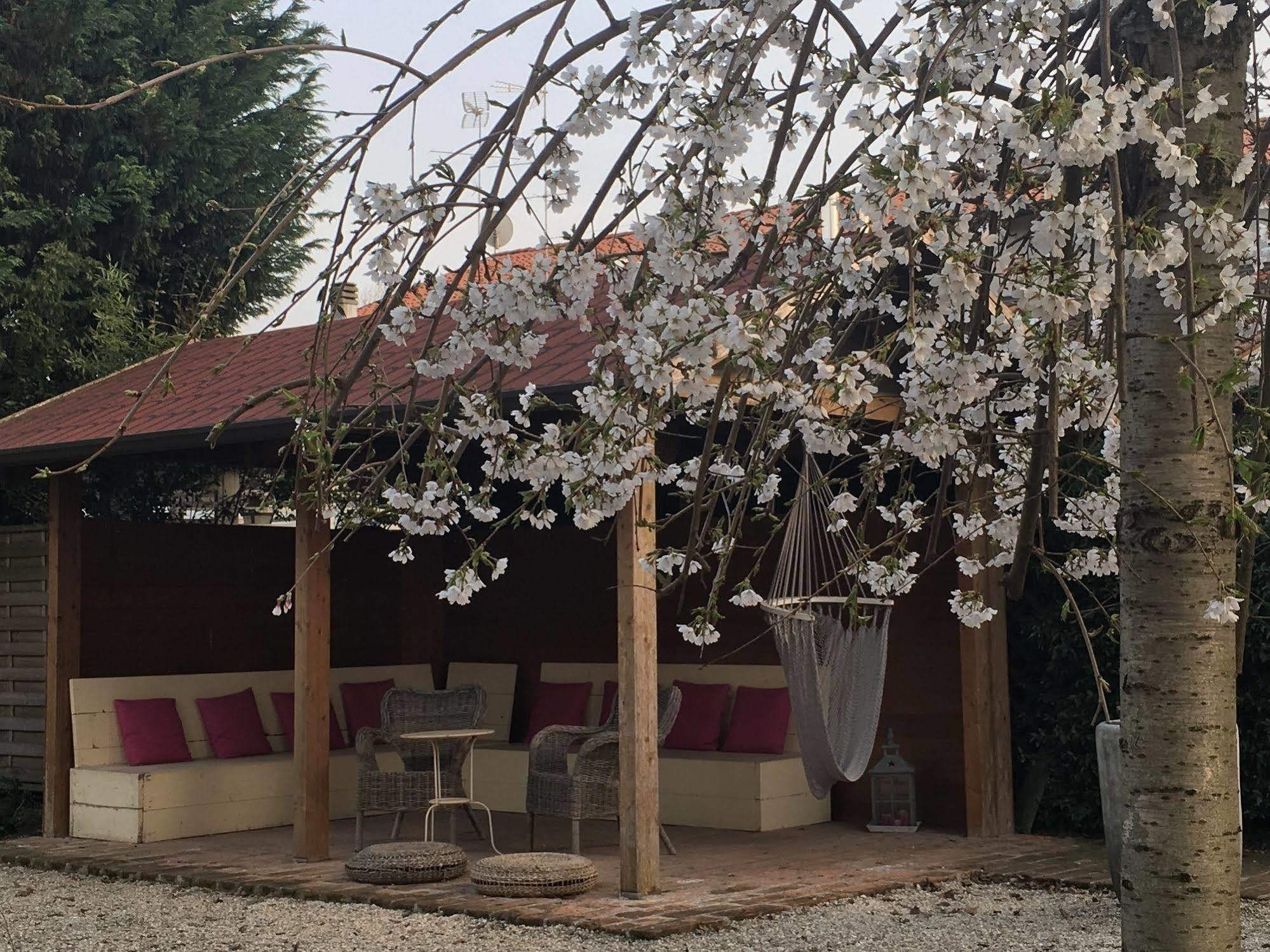 Agriturismo Corte Rocca San Giorgio di Mantova Exterior foto